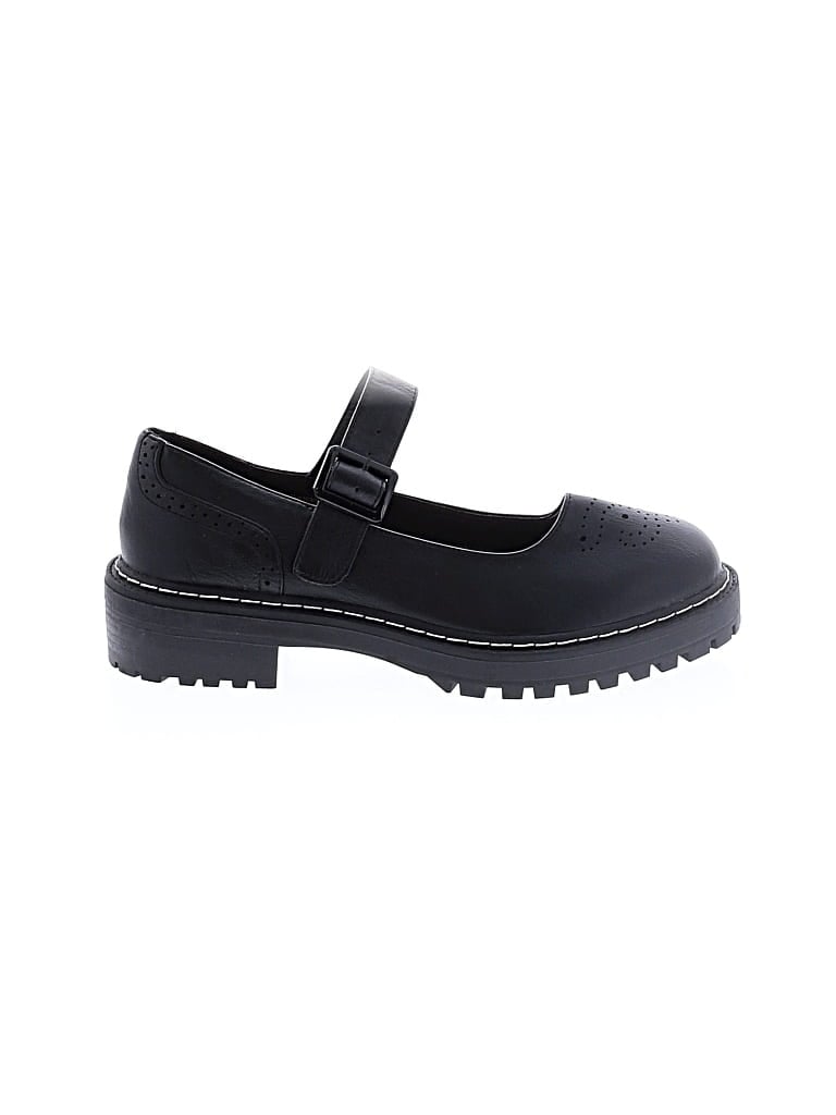 Pre-owned Torrid Flats In Black