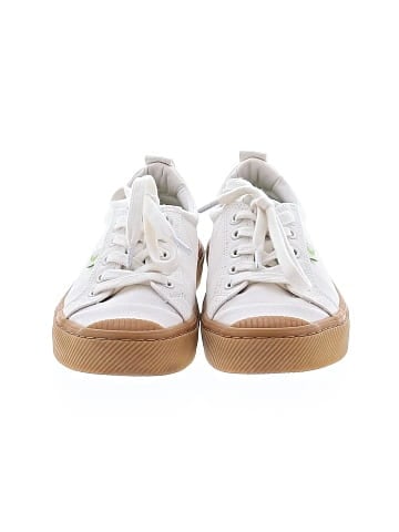 Cariuma Sneakers (view 2)
