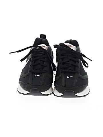 Nike Sneakers (view 2)