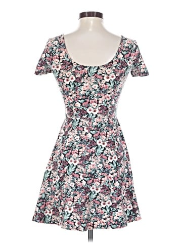 Forever 21 Casual Dress (view 2)
