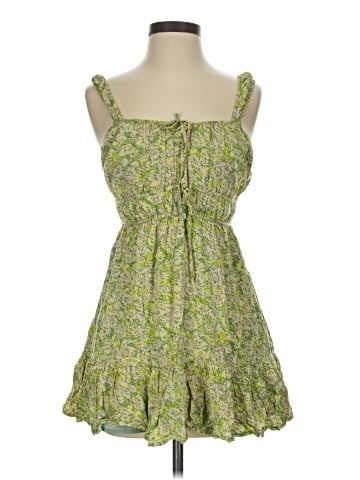 American Eagle Outfitters Casual Dress (view 1)