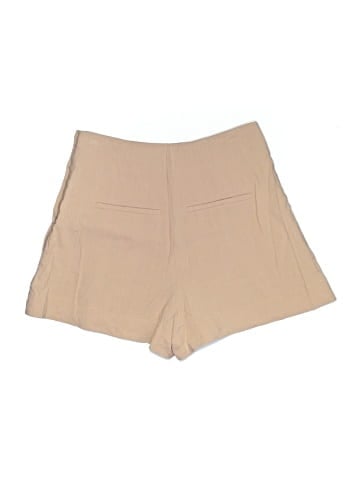 Vince. Khaki Shorts (view 2)