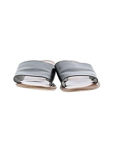 Universal Thread Sandals (view 2)