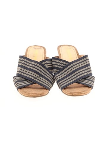 Kenneth Cole REACTION Wedges (view 2)