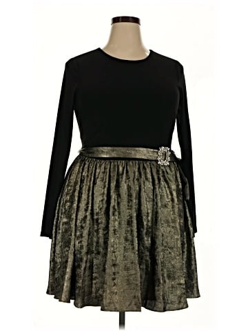Adrianna Papell Casual Dress (view 1)