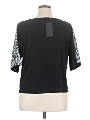 6th & LN Short Sleeve Blouse (view 2)