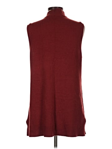 Croft & Barrow Sweater Vest (view 2)