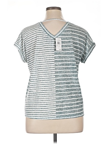 Bobeau Short Sleeve T-Shirt (view 2)