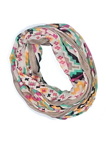 Aldo Scarf (view 1)