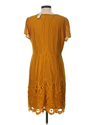 Ann Taylor LOFT Outlet Casual Dress (view 2)