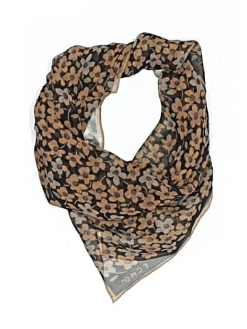 Echo Scarf (view 1)