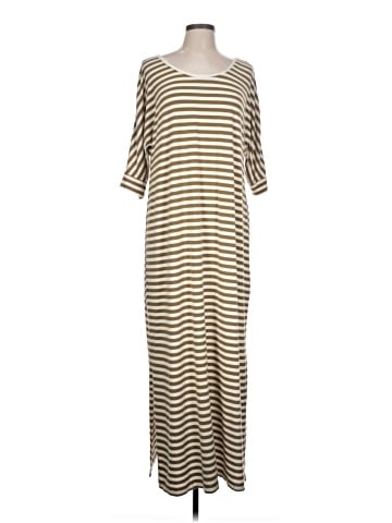 Versona Casual Dress (view 1)
