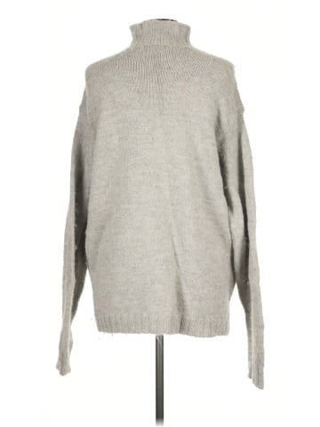 Oobe Turtleneck Sweater (view 2)