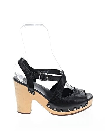 Ugg Sandals (view 1)