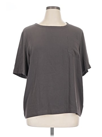 St. John Short Sleeve T-Shirt (view 1)
