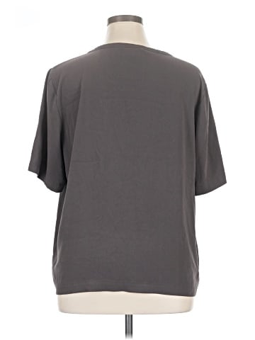 St. John Short Sleeve T-Shirt (view 2)