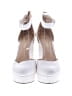Dream Pairs White Heels Size 8 - photo 2
