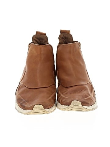 Nike Sneakers (view 2)