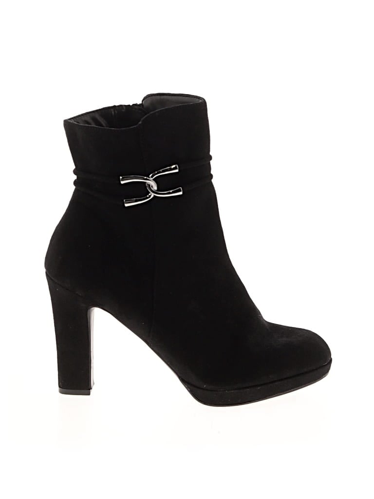 Pre-owned Impo Ankle Boots In Black