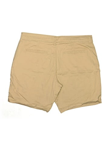 Lee Khaki Shorts (view 2)