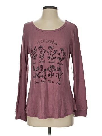 Free Kisses Long Sleeve Top (view 1)