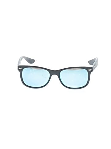 Ray-Ban Sunglasses (view 2)