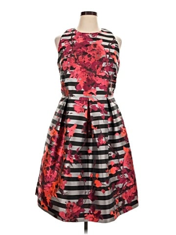 Carmen Marc Valvo Cocktail Dress (view 1)