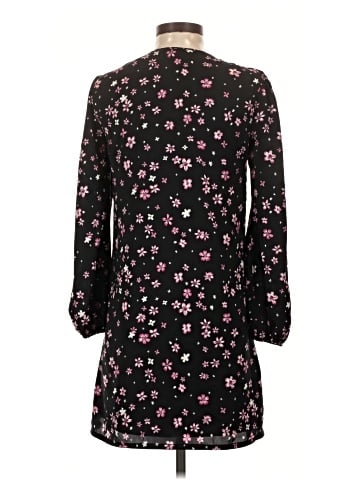 Cupcakes & Cashmere Casual Dress (view 2)