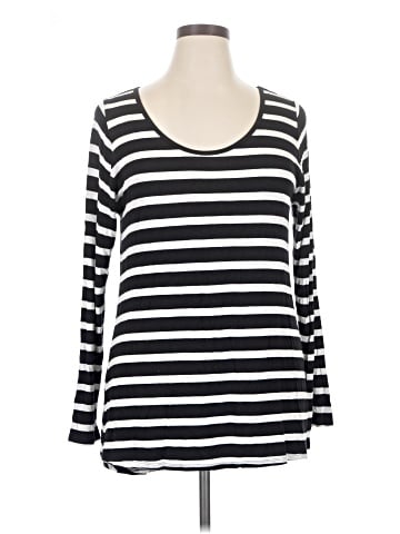 Lularoe 3/4 Sleeve T-Shirt (view 1)