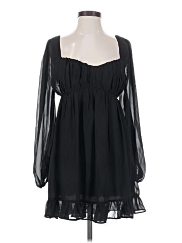 Abercrombie & Fitch Cocktail Dress (view 1)