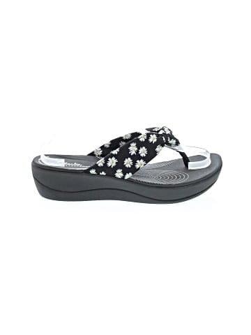 Clarks Flip Flops (view 1)