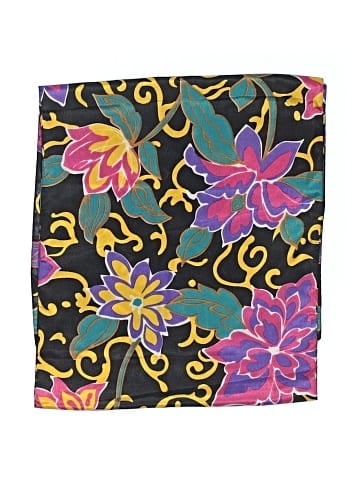Unbranded Scarf (view 2)
