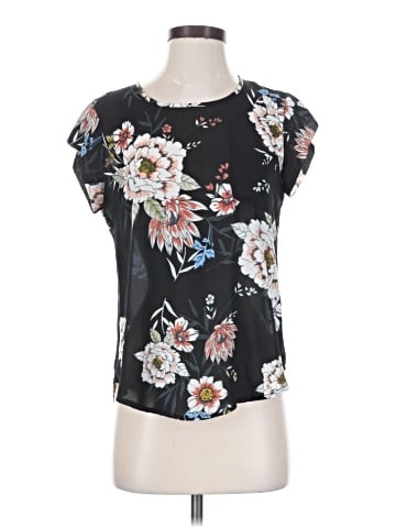 Lily White Short Sleeve T-Shirt (view 1)