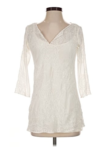 White House Black Market 3/4 Sleeve Blouse (view 1)