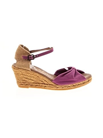 Assorted Brands Wedges (view 1)
