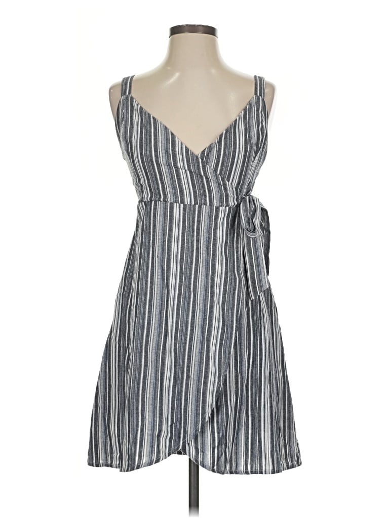 Pre-owned Lush Casual Dress In Gray