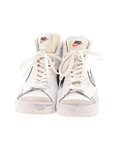 Nike Sneakers (view 2)