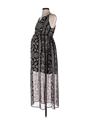 Liz Lange Maternity for Target Casual Dress (view 1)