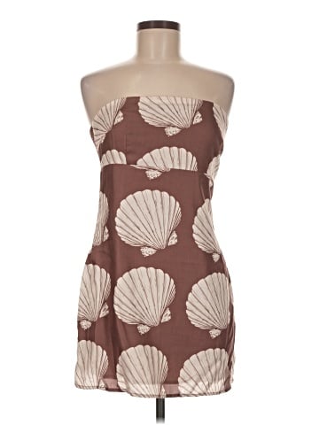 Le Lis Cocktail Dress (view 1)