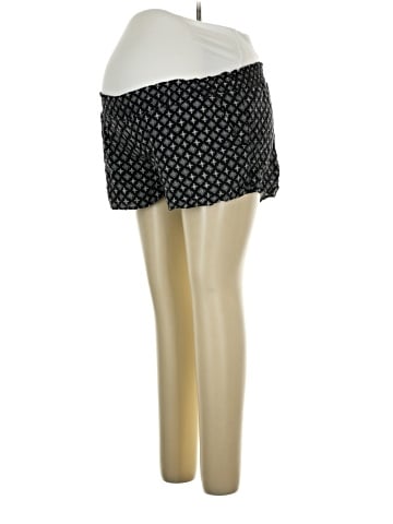 a:glow Shorts (view 1)