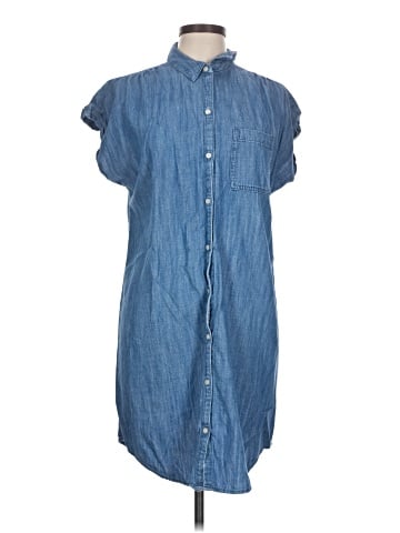 Old Navy Casual Dress (view 1)
