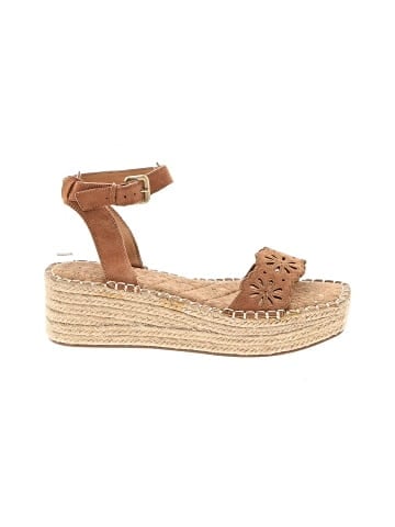 Crown Vintage Wedges (view 1)