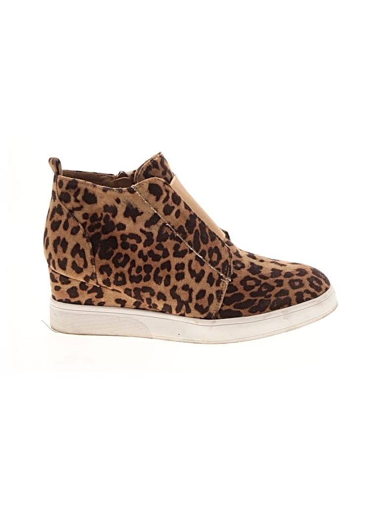 Pre-owned Dream Pairs Wedges In Brown
