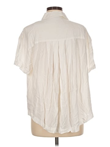 Torrid Short Sleeve Blouse (view 2)