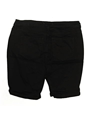 Code Bleu Shorts (view 2)