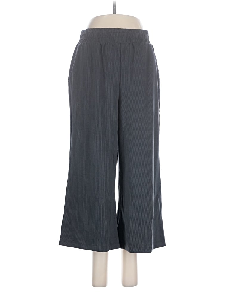 Pre-owned Danskin Casual Pants In Gray