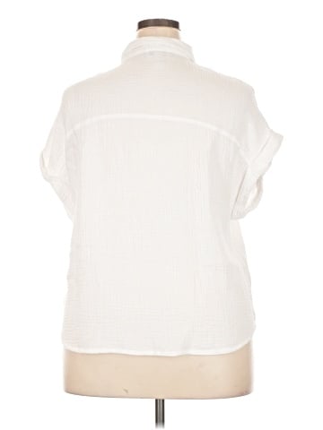Jessica Simpson Short Sleeve Blouse (view 2)