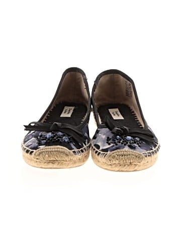 Simply Vera Vera Wang Flats (view 2)