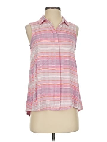 Cupio Sleeveless Button-Down Shirt (view 1)