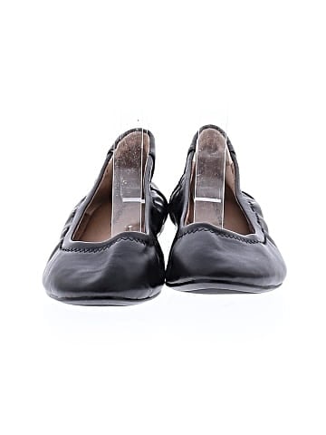 Amazon Essentials Flats (view 2)